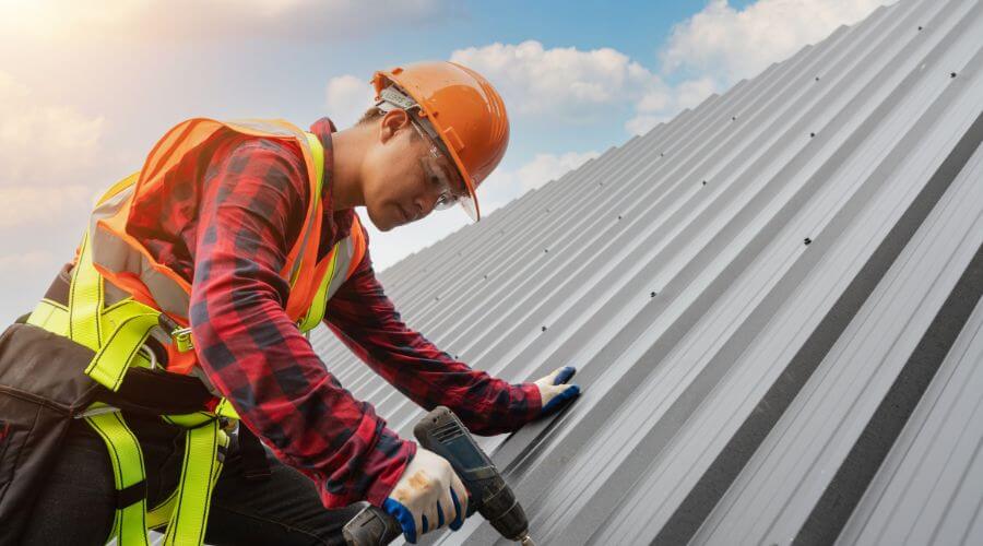 GAF certified roofer in Crawford, NE